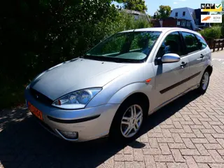 Ford Focus 1.6-16V Automaat Airco 5-deurs EXPORT HANDEL ZO MEENEMEN