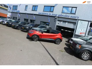 Renault Captur 0.9 TCe Helly Hansen / Full Options / RED PACK ! ! !