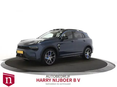 Lynk & Co 01 1.5 Navi / Panodak / 360 Camera / Clima / Zwarte hemel!
