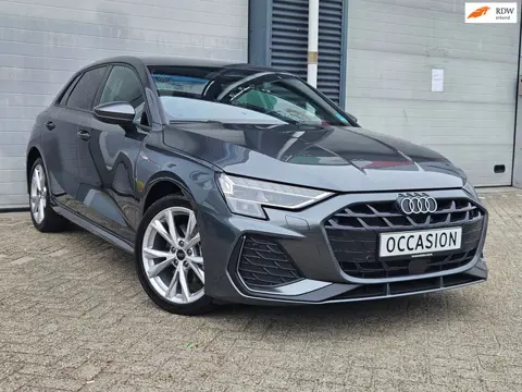 Audi A3 Sportback 40 TFSI-e Facelift S-Line Matrix Keyless Camera Virtual BTW