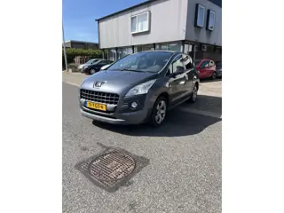 Peugeot 3008 1.6 VTi Active Clima Keurig nette en goed rijdende 3008 Inclusief nieuwe Apk keuring.