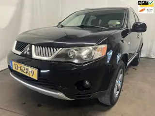 Mitsubishi Outlander 2.4 Inspire 2WD AIRCO