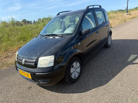 Fiat Panda 1.2 Emotion met airco en NW APK!