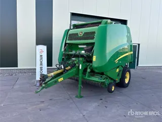 John Deere 990 (bj 2016)