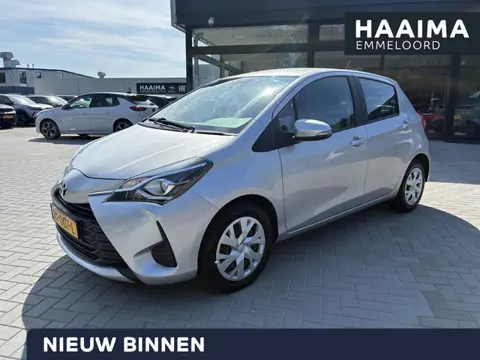 Toyota Yaris 1.0 VVT-i Aspiration 5-Deurs | Climate control | Camera | Navigatie | Cruise control | 