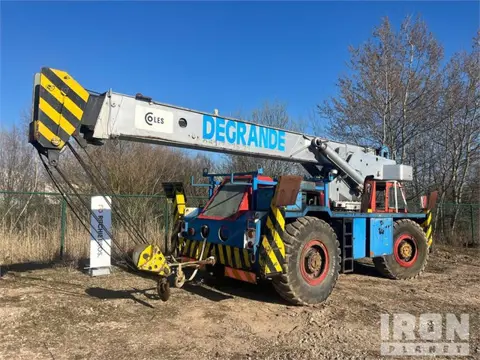 Grove 4x4 Rough Terrain Crane (bj 1972)