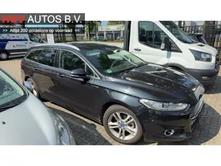 Ford Mondeo Wagon 1.5 Titanium navigatie 1/2 Leer airco