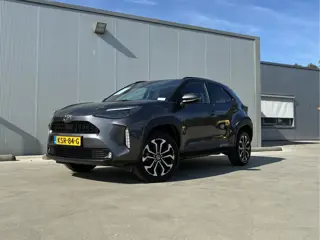 Toyota Yaris Cross 1.5 Hybrid 115 Dynamic | Parkeersensoren voor en achter | Stoelverwarming | Stuur