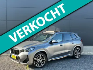 BMW X1 XDrive30e M-sport Individual kleur | Individual velgen | Pano | Massage | Harman/Kardon