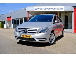 Mercedes-Benz B-klasse 180 Ambition Leder|Xenon|Navi|LMV|PDC