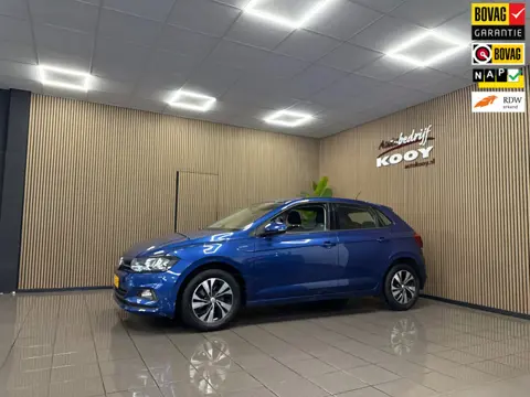 Volkswagen Polo 1.0 TSI Comfortline Business * Navigatie / LED / Camera / LM Velgen / NL Auto *