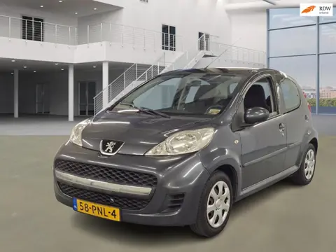 Peugeot 107 1.0-12V XS