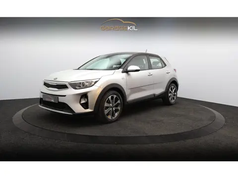 Kia Stonic 1.0 T-GDi ComfortPlusLine Navigator Orig.NL / Camera / PDC / Airco / Auto. verlichting / 