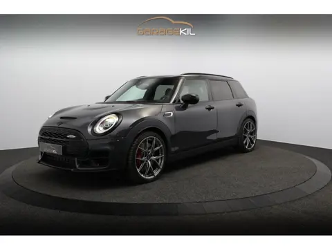 MINI Clubman 2.0 JCW ALL4 Chili Dealeronderh. / 306pk! / Harman Kardon / Comfort Acces / Panoramadak