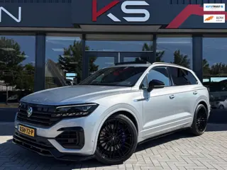 Volkswagen Touareg 3.0 TSi eHybrid R Line 4MOTION 462PK Maxton ABT Pano Camera 22inch