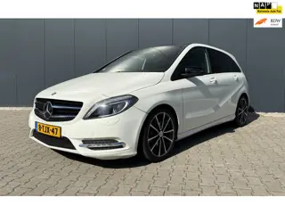 Mercedes-Benz B-klasse 180 Ambition Automaat Airco Trekhaak