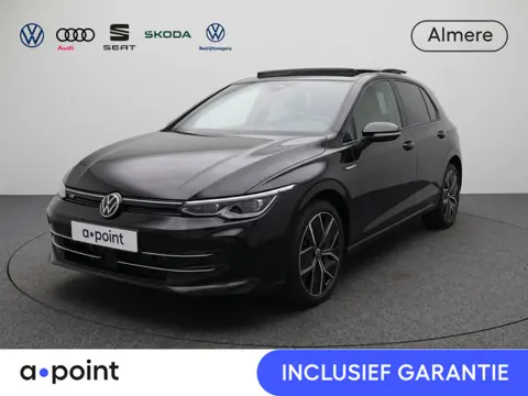 Volkswagen Golf 1.5 eHybrid Style Edition 204 pk Automaat (DSG) | Verlengde garantie | Navigatie | P