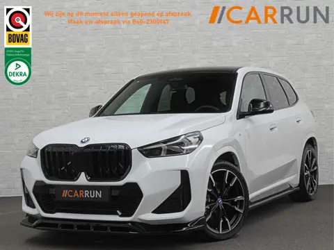 BMW iX1 30 313pk X-Drive M-Sport Performance | Adaptief Led | Sportstoelen | Keyless | 4WD | Adaptie