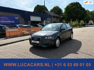 Audi A3 1.6 FSI Ambition Pro Line