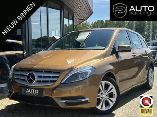 Mercedes-Benz B-klasse 180 Ambition 122PK | Trekhaak | NL AUTO | NAP | Parkeersensoren Voor en Achte