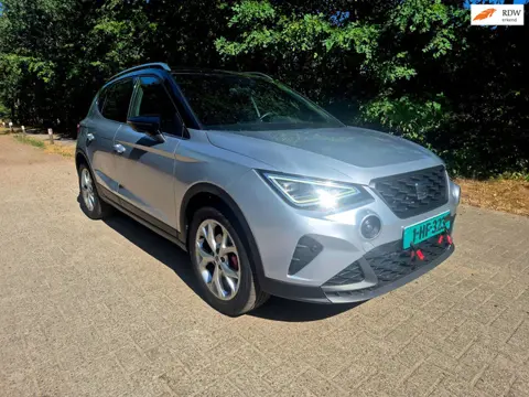 Seat Arona 1.5 EcoTSI FR Business Connect Xcellence
