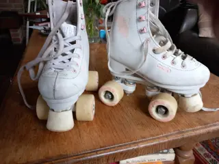Kunstrolschaatsen rolschaatsen -krf school,