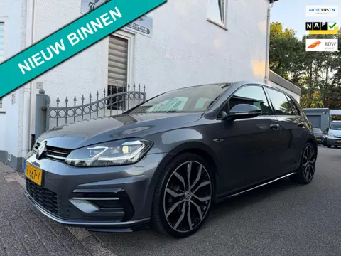 Volkswagen Golf 1.0 TSI Business R-Line 2X | Cruise | Clima | Camera | Virtual | Carplay