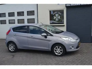 Ford Fiesta 1.25 Titanium BIJZONDER MOOI