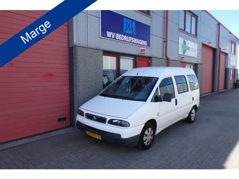 Fiat Scudo D EL 8/9 pers. export / handel !!!!!! (bj 2004)