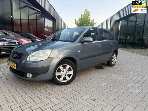 Kia Rio 1.4 Fifteen Automaat Airco Trekhaak NL Auto NAP