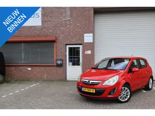 Opel Corsa 1.4-16V Cosmo NAP 3e eigenaar Leder PDC Airco Cruise APK