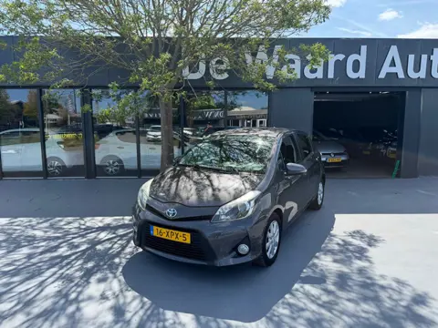 Toyota Yaris 1.5 Full Hybrid Aspiration/automaat/ Aiirco/cruise/camera/NAP/1e eigenaar/12 maanden ga