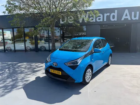 Toyota Aygo 1.0 VVT-i x-play limited/ airco/cruise/camera/NAP/1e eigenaar/12 maanden garantie