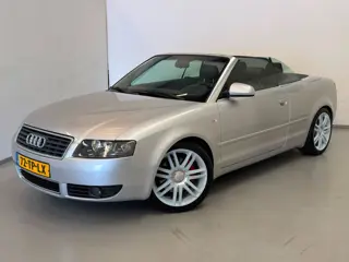 Audi A4 Cabriolet 3.0 V6 Exclusive / Leder / Stoelverwarming