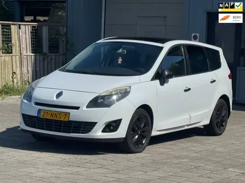 Renault Grand Scénic 1.4 TCe Celsium.achteruitrijcamera/cruise Controle/open dak/airco,apk juli 2027
