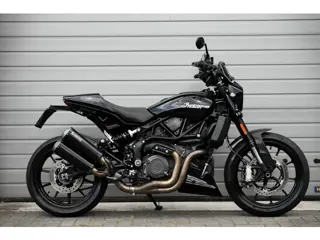 Indian FTR 1200 Black Edition Akrapovic