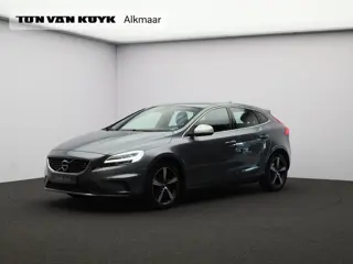Volvo V40 2.0 T4 190PK Business Sport / Trekhaak / 17" / Nubuck-Leder / Stoelverwarming / LED / Crui
