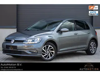 Volkswagen Golf 1.0 TSI Highline SOUND ACC CARPLAY STOELVERWARMING