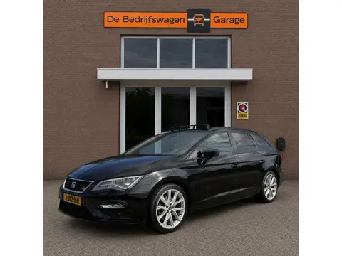 SEAT Leon ST 1.8 TSI FR Business Intense | DSG Automaat | Afneembare trekhaak | Achteruitrijcamera |