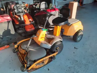 Stiga Park Compact HST