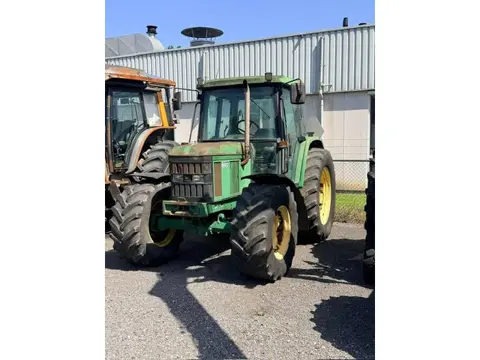 John Deere 6210 met werk (bj 1999)