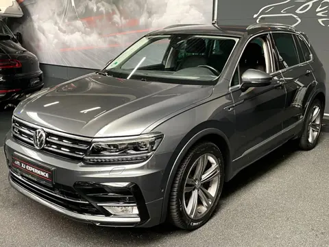 Volkswagen Tiguan 2.0 TSI 4Motion Highline R-LINE 180 PK NAVI TREKH LED