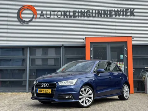 Audi A1 Sportback 1.0 TFSI Adrenalin S-Line / Navi / Cruise Control / Bluetooth / Allseason Banden /