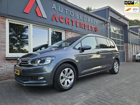 Volkswagen Touran 1.0 TSI Comfortline Business Carplay! Trekhaak! Airco/Clima! Cruise Control! Nette
