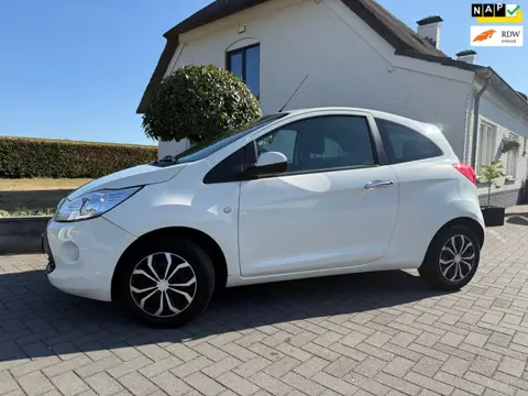 Ford Ka 1.2 Titanium X / Bj: 2010 / Airco