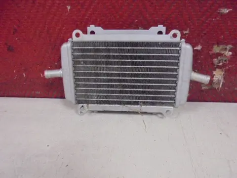RADIATEUR Vespa Gts 300 2008 - 2013