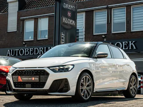 Audi A1 Sportback 40 TFSI S Line BLACK OPTIC 17 INCH LED VIRTUAL DASH