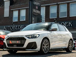 Audi A1 Sportback 40 TFSI S Line BLACK OPTIC 17 INCH LED VIRTUAL DASH