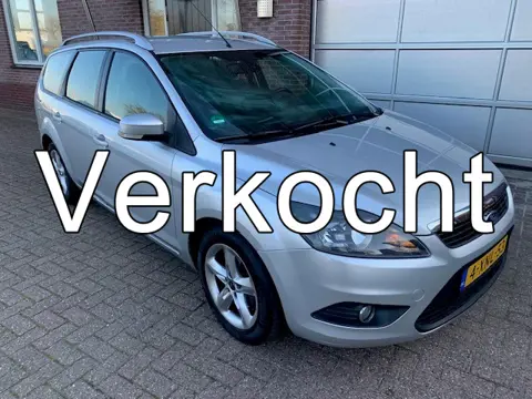 Ford FOCUS Wagon 1.6 Titanium Nieuwe APK en Distr riem nieuw