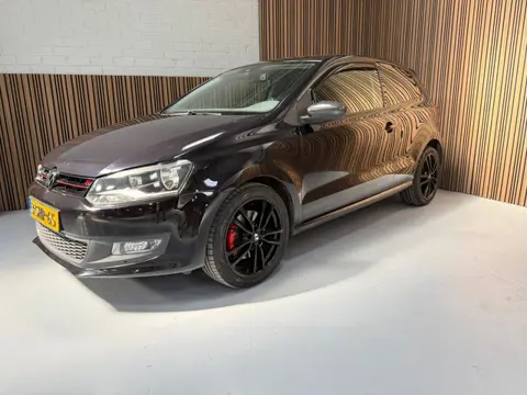Volkswagen Polo 1.2 TSI BlueMotion Highline, DSG, R-Line aanpassingen aangebracht